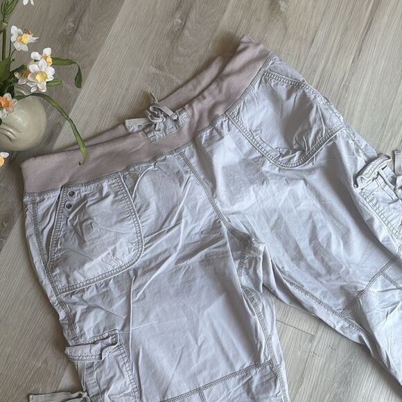 Calvin Klein Khaki Capri Cargo Pants XXL - Picture 3 of 10